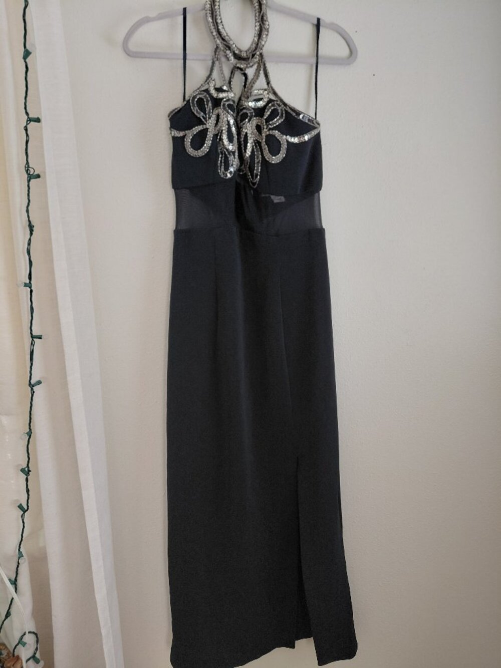 Vintage Y2K Dave and Johnny Beaded Sequin Halter Dress Made in USA Evening Forma